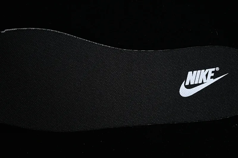 All categories Nk SB Dunk series Nk SB Dunk Low low-top sneakers Nk Dunk Low "Hyperflat" black, gray, and yellow laser gradient SB low-top casual sneakers FV3617-001
